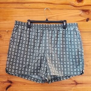 Orvis Green Patterned Athletic Shorts XL NWT